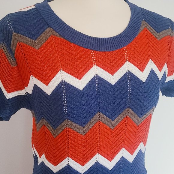 Vintage y2k Zig Zag Chevron Knit Dress (S/M) - Picture 4 of 9